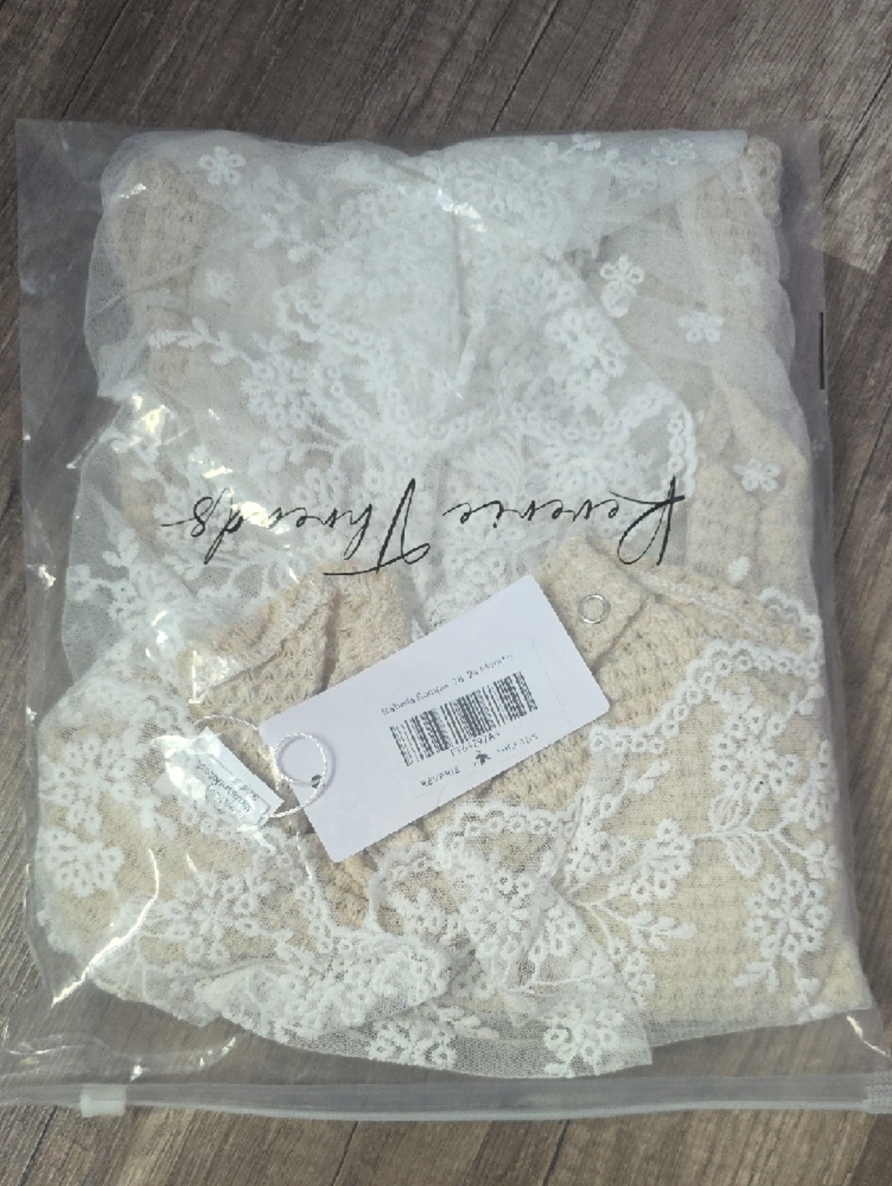 Cream Lace Flutter-Sleeve Baby One-Piece Bodysuit - Picture 3 of 3